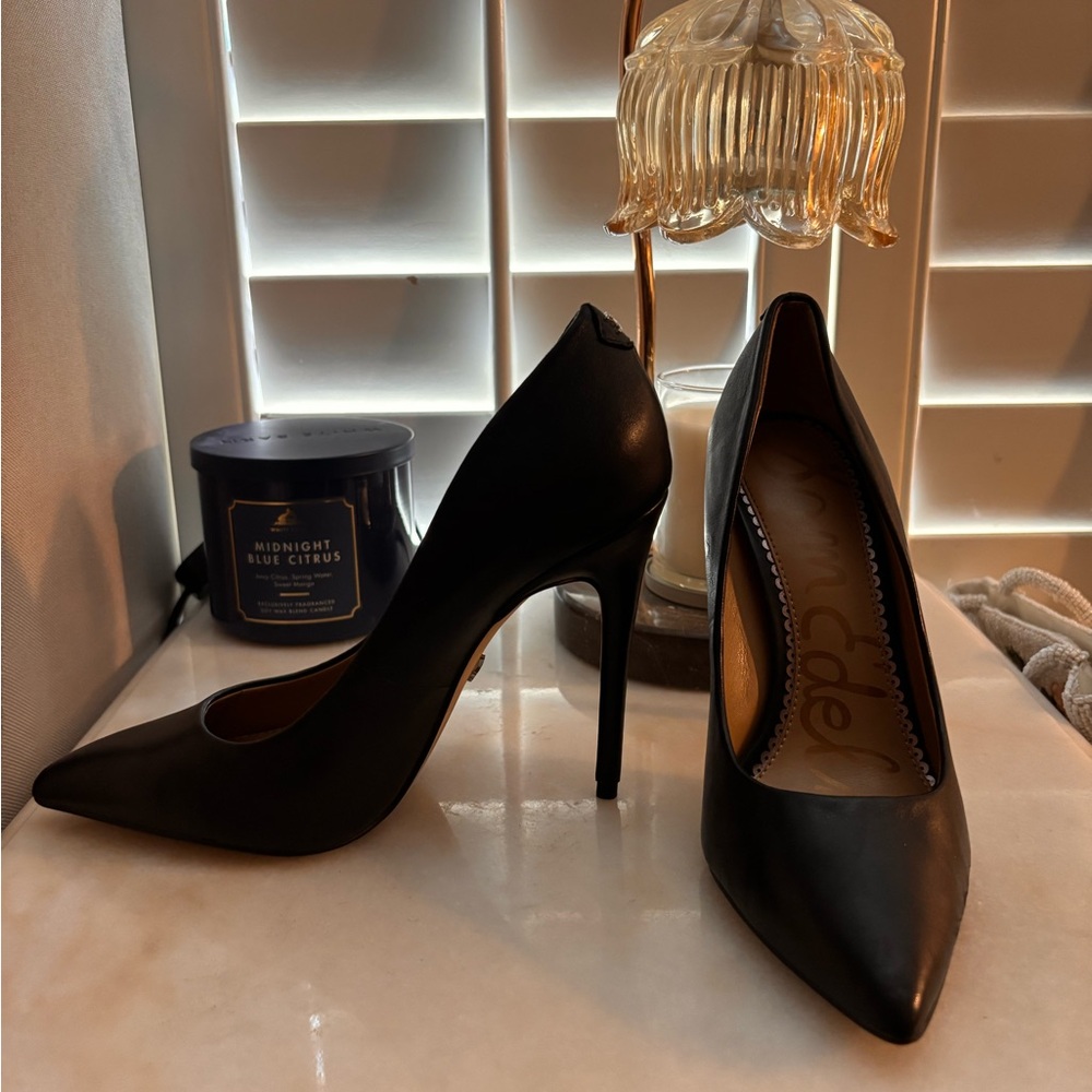 Sam Edelman Black Pointed-Toe Stiletto Pumps